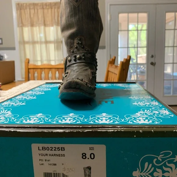 Western women’s Lane Boots - Picture 3 of 10